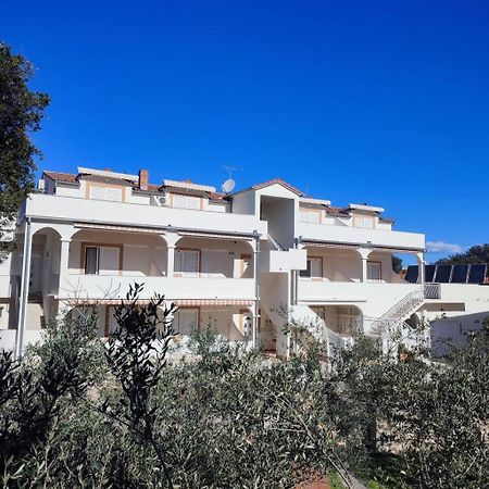 Apartments With A Parking Space Pakostane, Biograd - 22375 Esterno foto