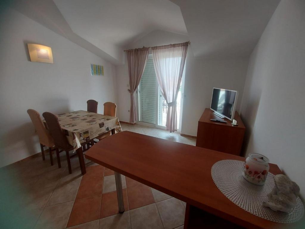 Apartments With A Parking Space Pakostane, Biograd - 22375 Esterno foto