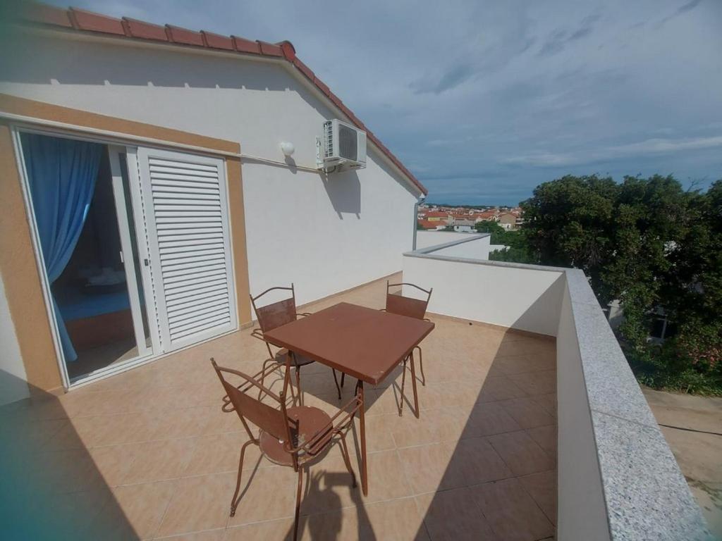 Apartments With A Parking Space Pakostane, Biograd - 22375 Esterno foto